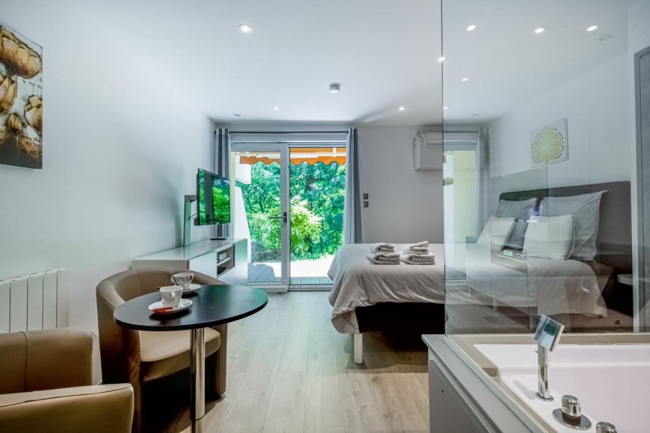 Wellholidays 19 - Balneo, Terrasse Et Piscine Partagee Boersch المظهر الخارجي الصورة